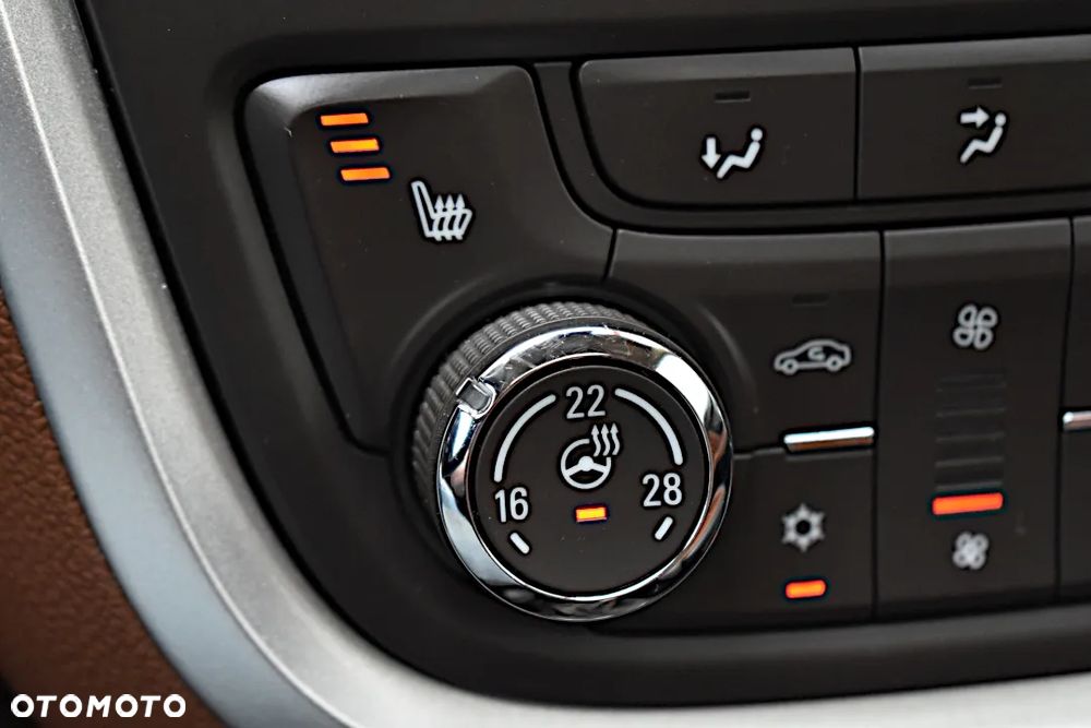 Opel Mokka 1.4 T Cosmo S&S - 26
