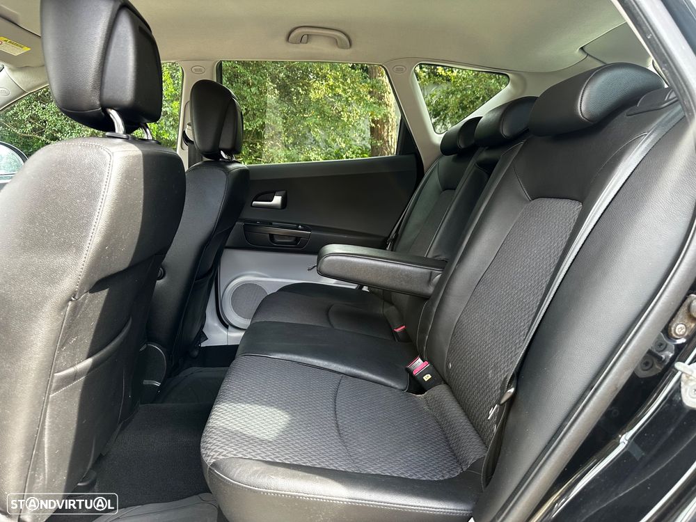 Kia Ceed SW 1.6 CRDi LX - 8