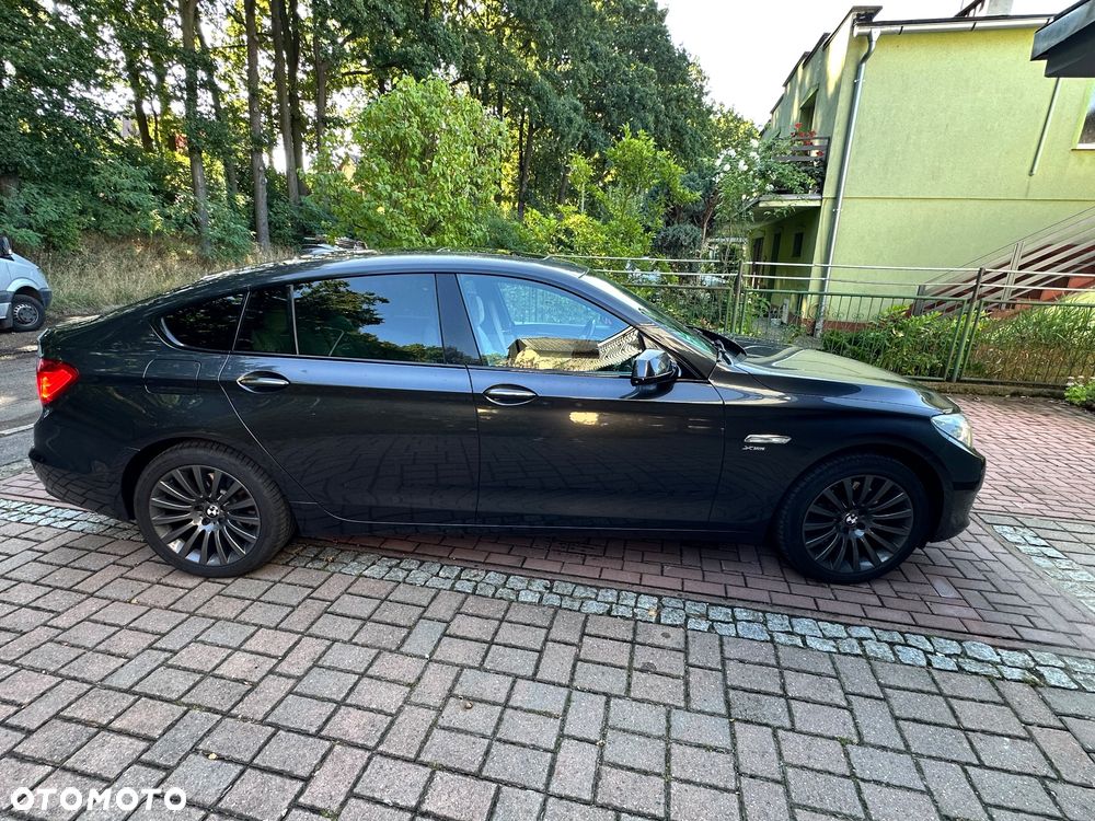 BMW 5GT - 2