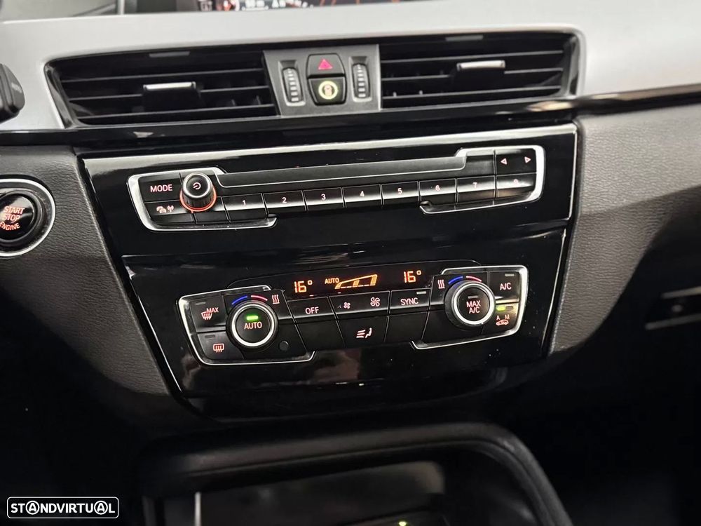 BMW X1 18 d sDrive Auto xLine - 38