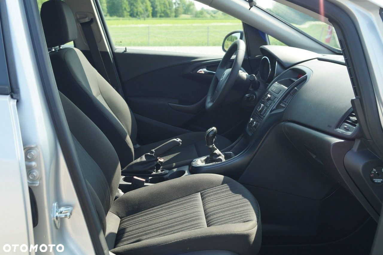 Opel Astra - 23