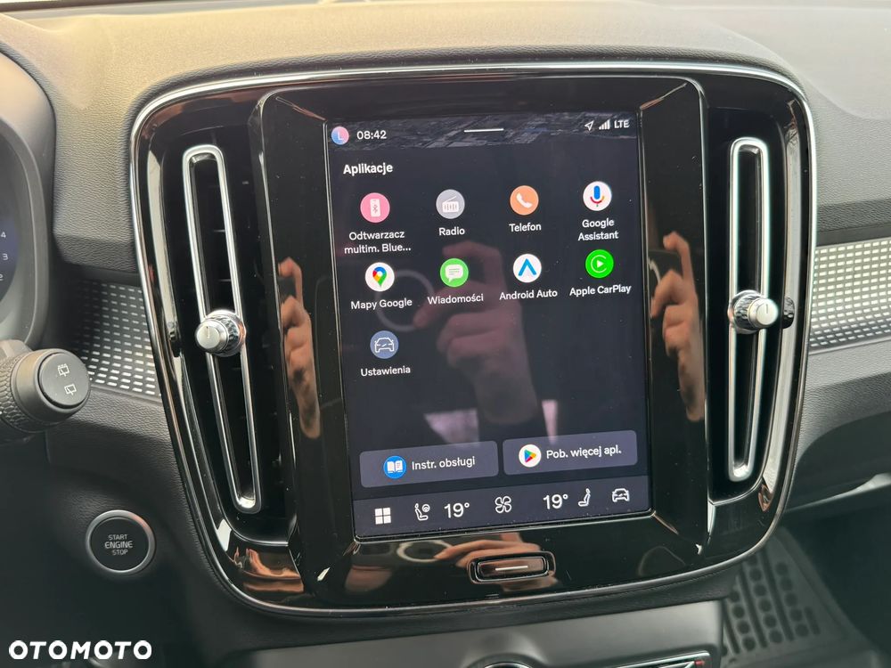 Volvo XC 40 B3 Core - 23