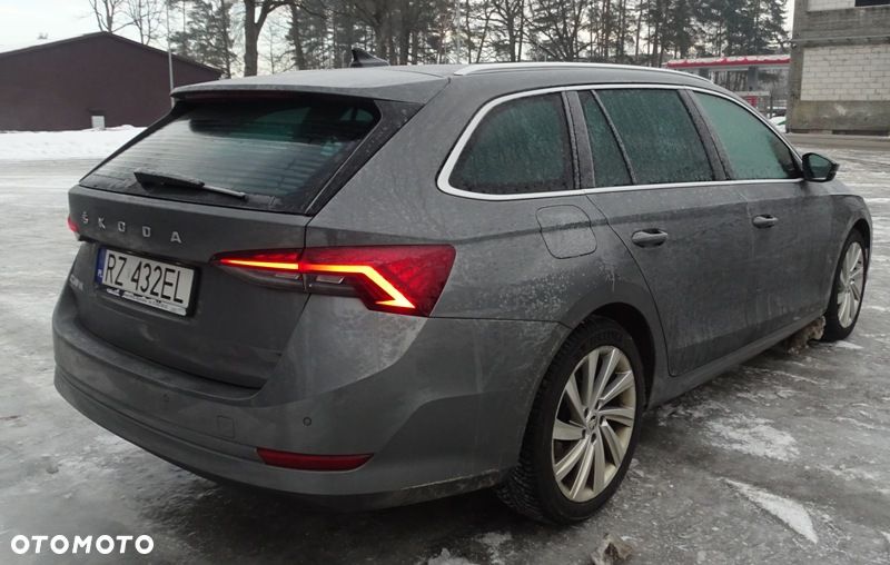 Skoda Octavia 2.0 TDI Style DSG - 3