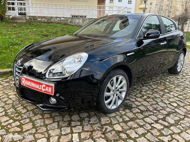 Alfa Romeo Giulietta 1.6 JTDM Distinctive - 11