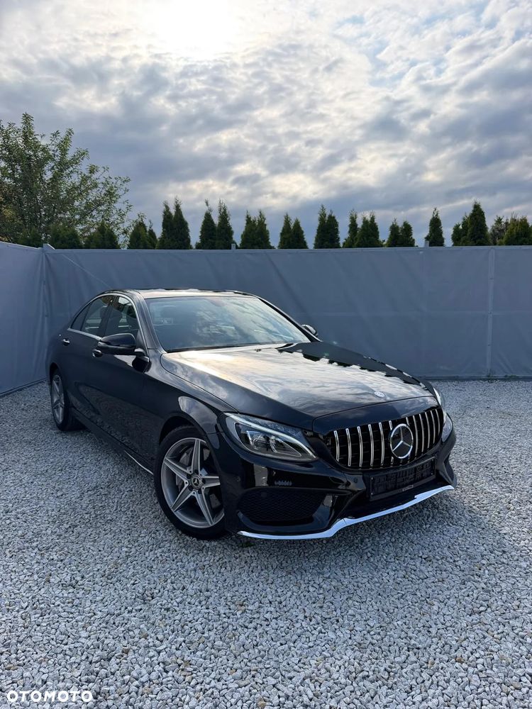 Mercedes-Benz Klasa C 300 7G-TRONIC AMG Line - 1