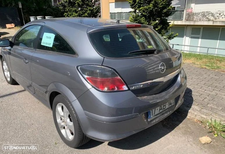 Opel Astra GTC 1.4 - 9