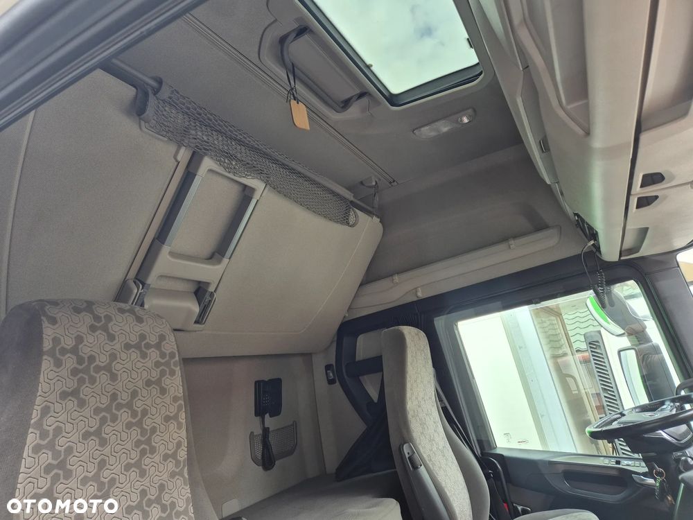 Scania R450 bardzo bogata RETARDER nowe sprzęgło Salon PL 1250l ZBIORNIKI STANDARD - 25