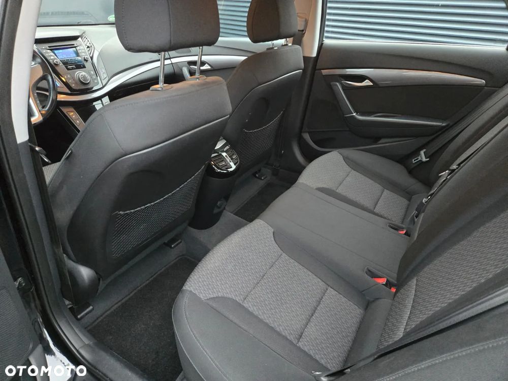 Hyundai i40 1.6 GDI Comfort + - 11