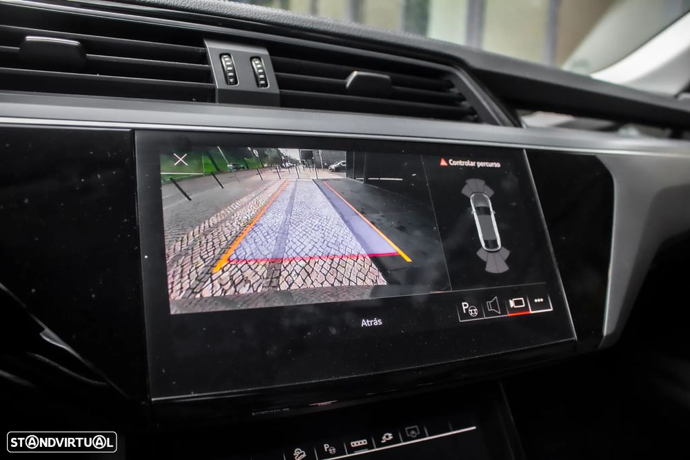 Audi Q8 e-Tron Sportback 55 quattro advanced - 44