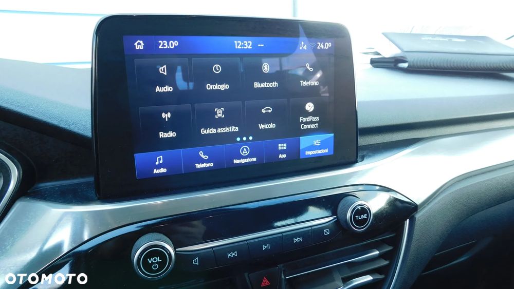 Ford Kuga 2.5 Duratec PHEV ST-LINE X - 14