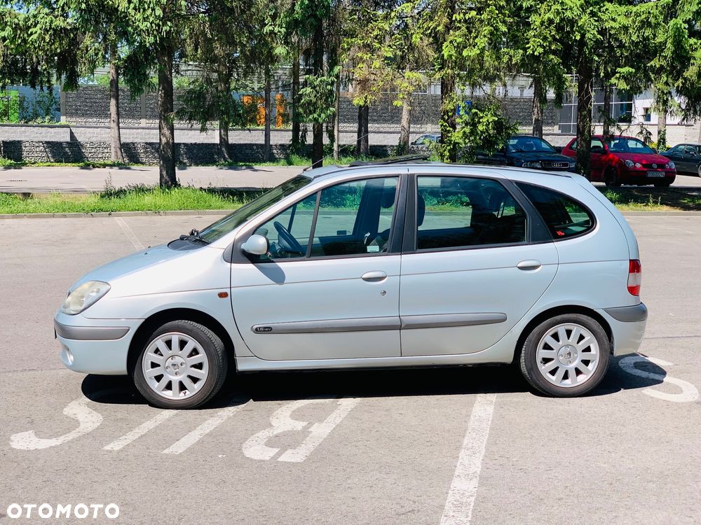 Renault Scenic - 5