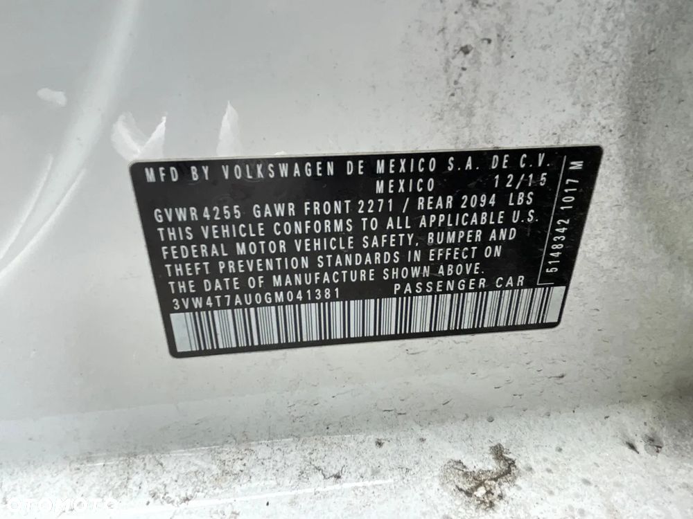 Volkswagen Golf - 30