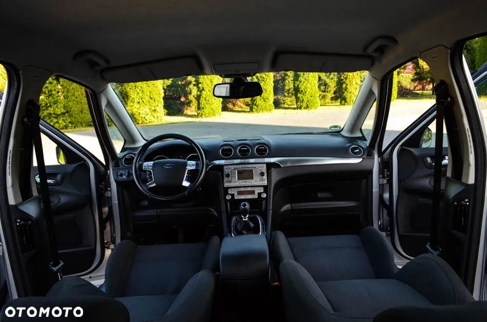 Ford S-Max 2.0 TDCi Ambiente - 33