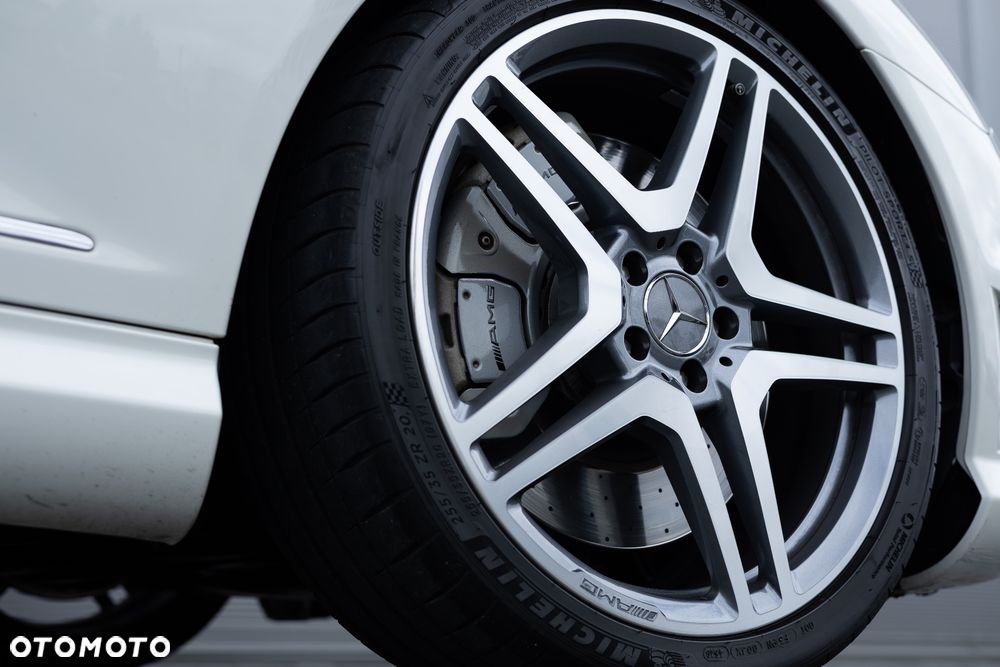 Mercedes-Benz CL 63 AMG 7G-TRONIC - 13