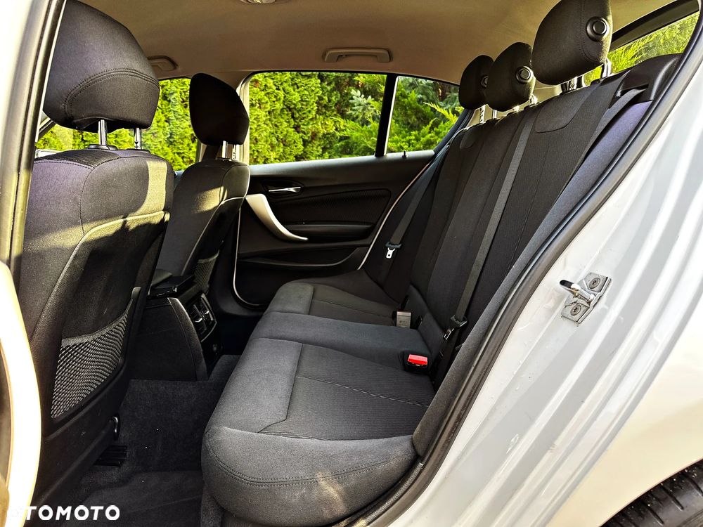 BMW Seria 1 116i Urban Line - 8