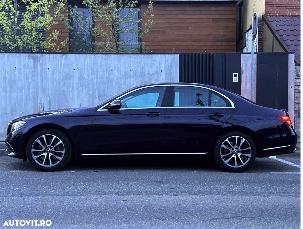 Mercedes-Benz E 350 9G-TRONIC Exclusive - 8