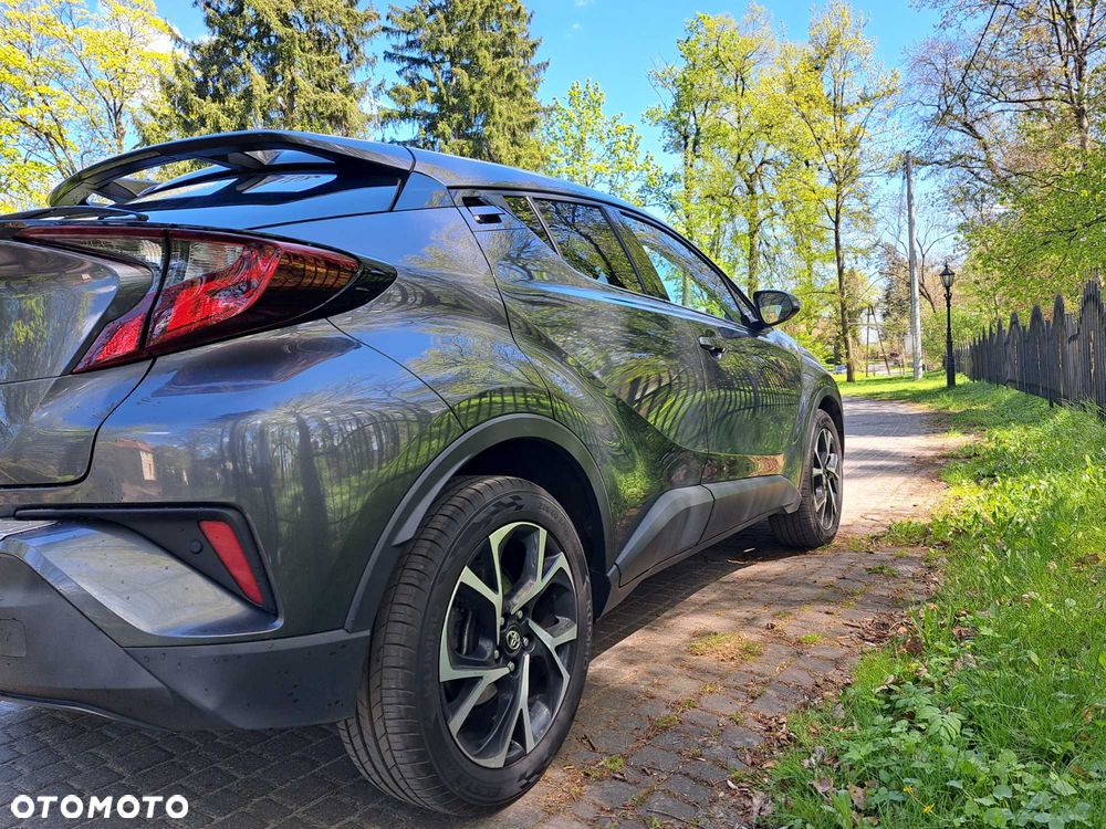 Toyota C-HR - 3