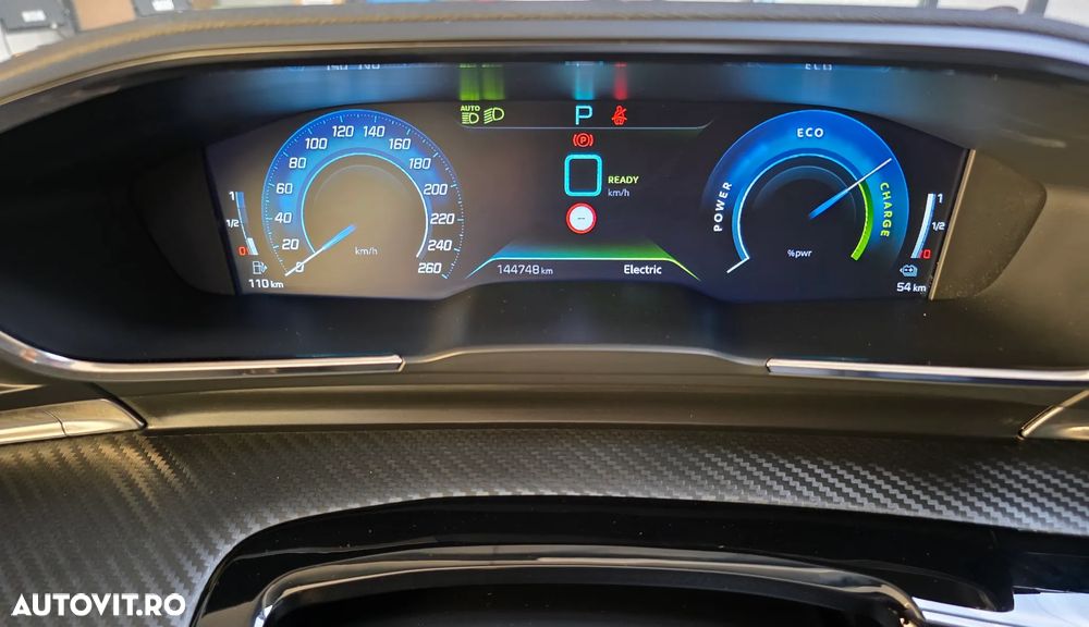 Peugeot 508 1.6L 225 e-EAT8 PHEV GT - 32