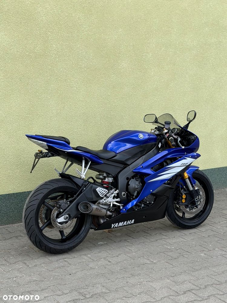 Yamaha R6 - 10