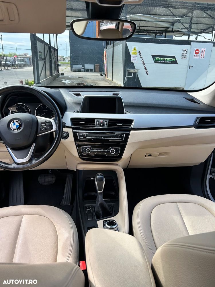 BMW X1 sDrive18d Aut. xLine - 17
