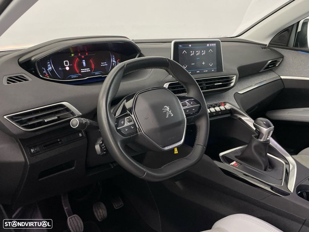 Peugeot 5008 1.2 PureTech Allure - 15