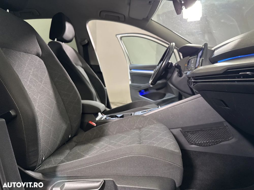 Volkswagen Golf - 12
