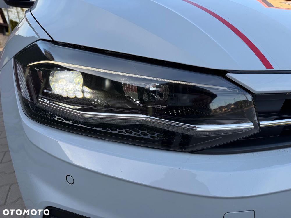 Volkswagen Polo - 15