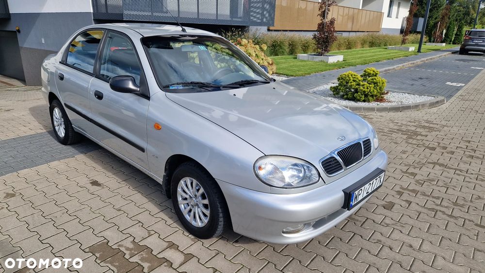 Daewoo Lanos - 1