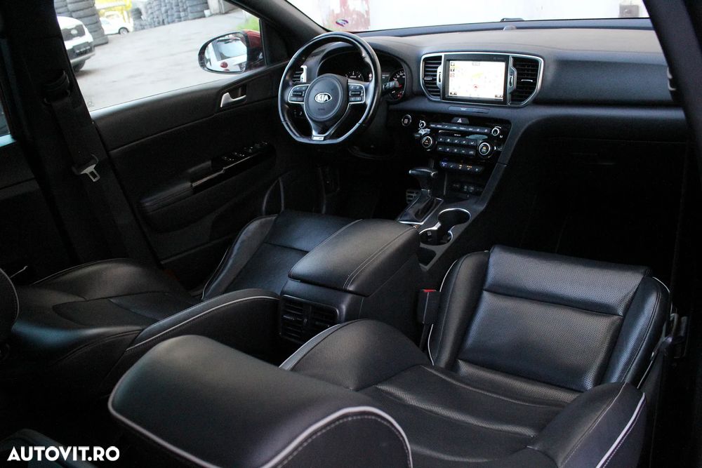 Kia Sportage 2,0 CRDI AWD Aut. GT Line - 11