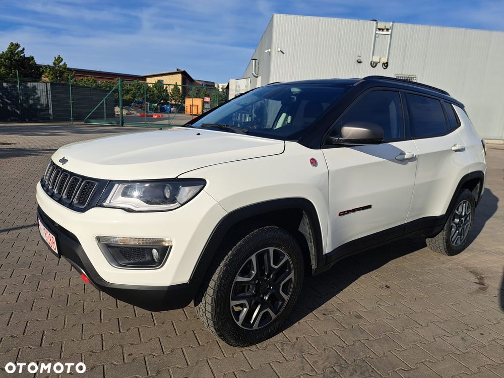Jeep Compass - 2