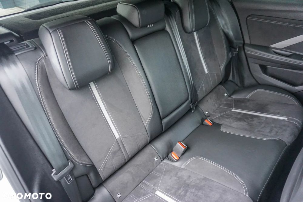 Opel Astra - 35