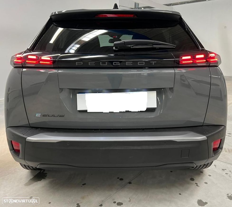 Peugeot 2008 - 9