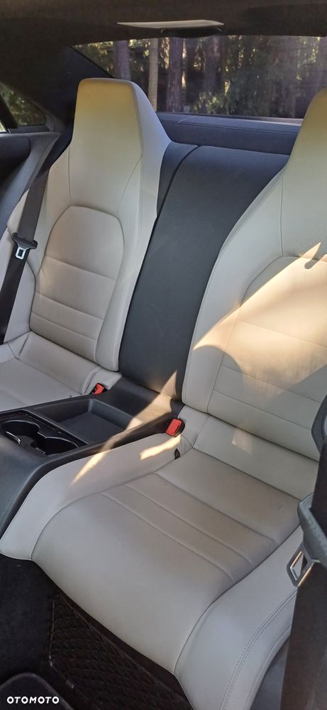 Mercedes-Benz Klasa E 350 CDI DPF Coupe BlueEFFICIENCY 7G-TRONIC Avantgarde - 10