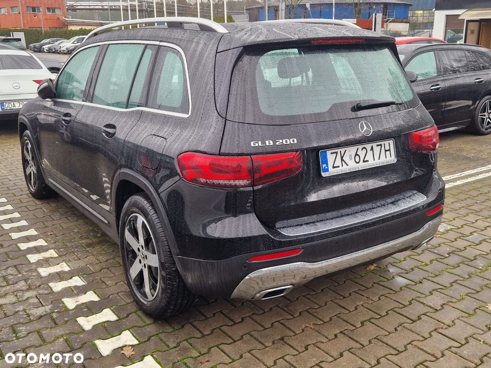 Mercedes-Benz GLB - 3