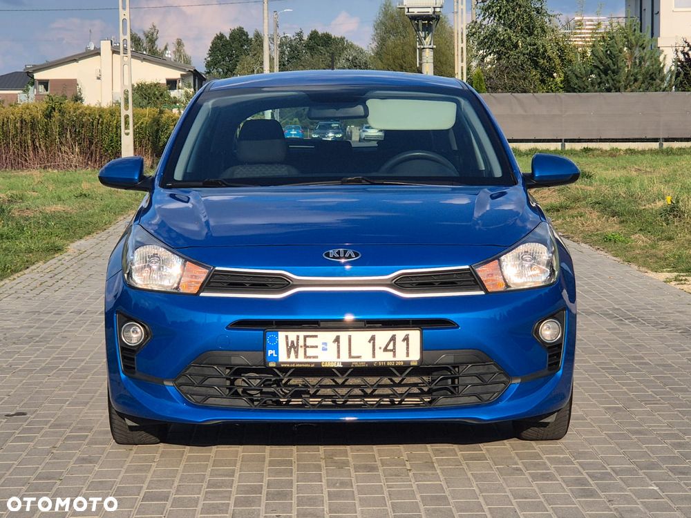 Kia Rio 1.2 L - 9