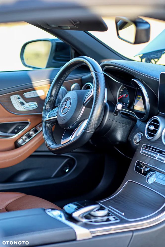 Mercedes-Benz Klasa C 300 Cabrio 9G-TRONIC AMG Line - 14