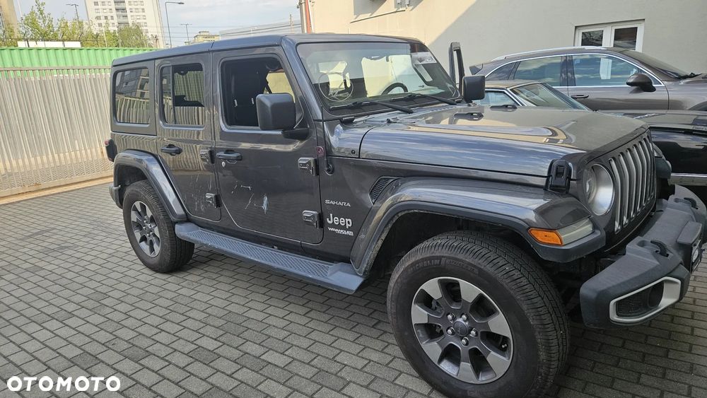 Jeep Wrangler - 34