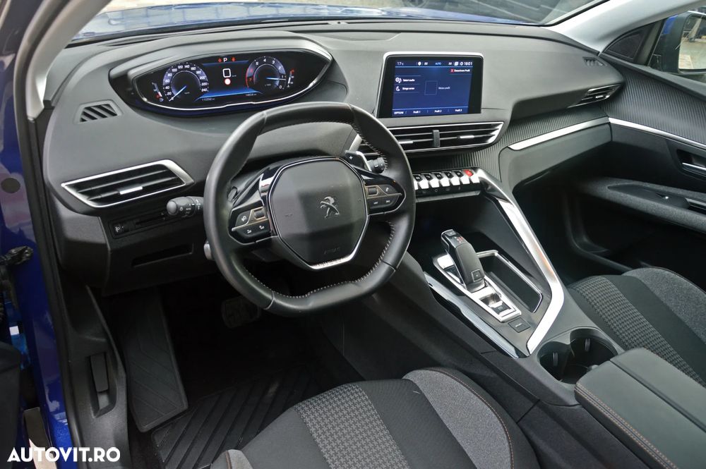 Peugeot 3008 1.2 PureTech 130 EAT8 Allure Pack - 25
