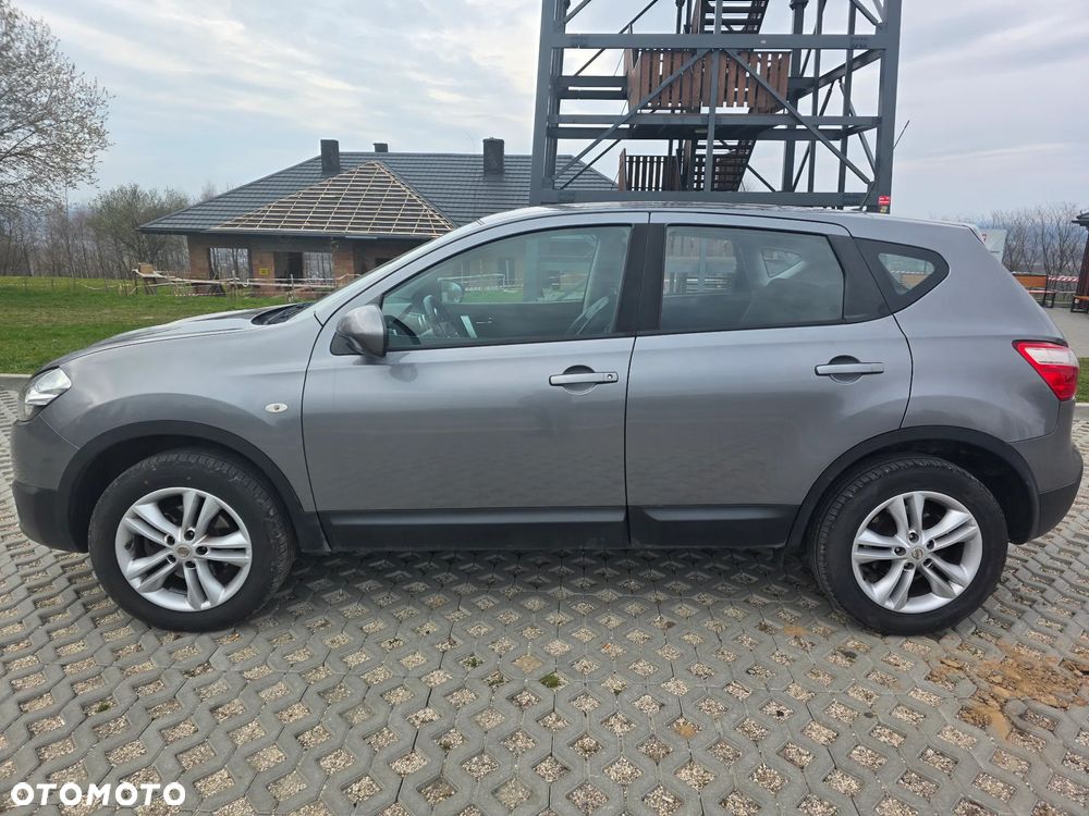 Nissan Qashqai - 14