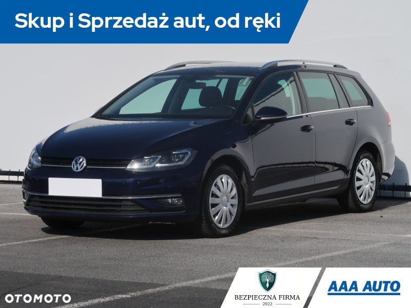 Volkswagen Golf - 2