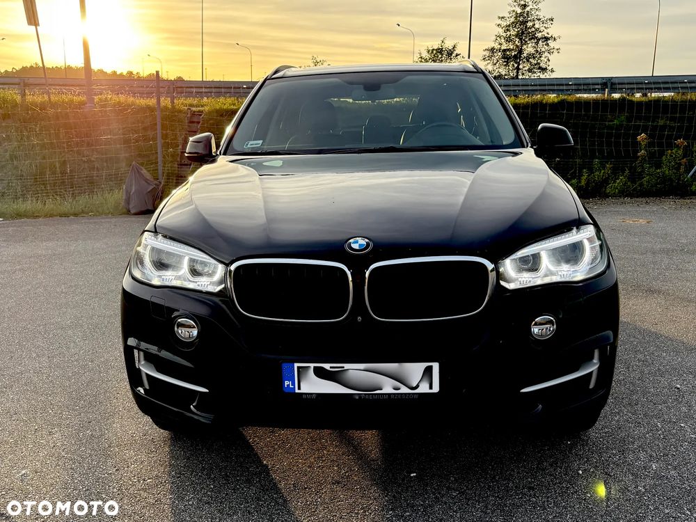 BMW X5 xDrive35i Edition Exclusive - 15