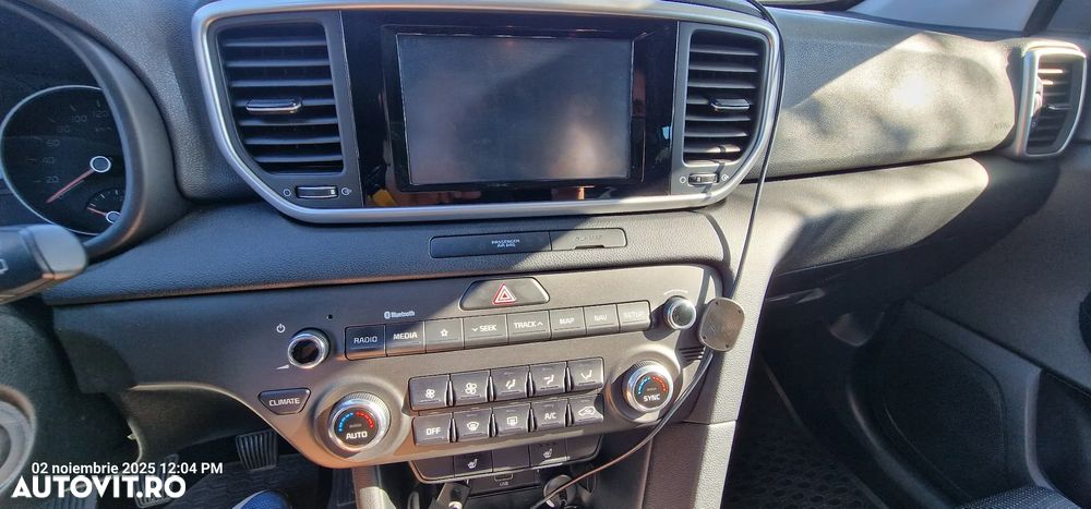 Kia Sportage 1.6 GDI 6MT 4x2 Style - 9