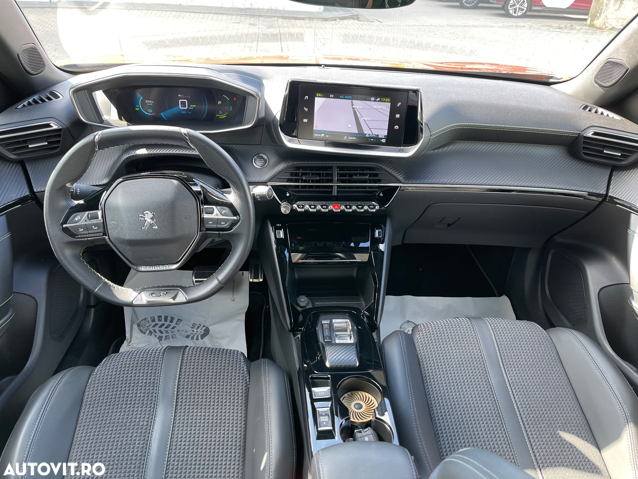 Peugeot 2008 e-2008 GT - 7
