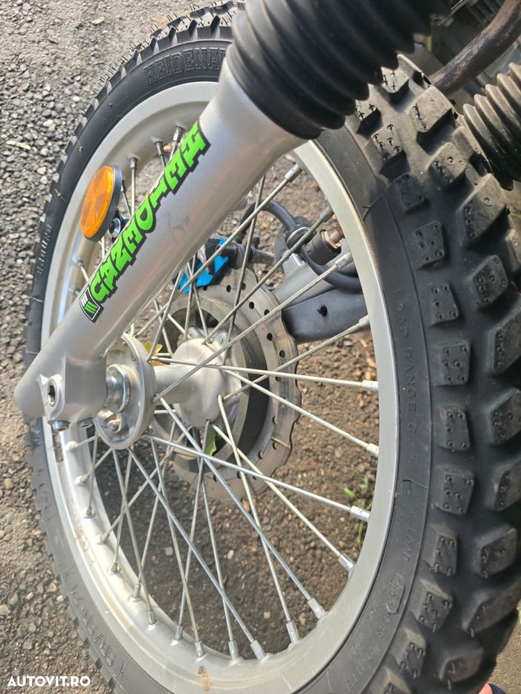 Kawasaki KLX 230R S - 12