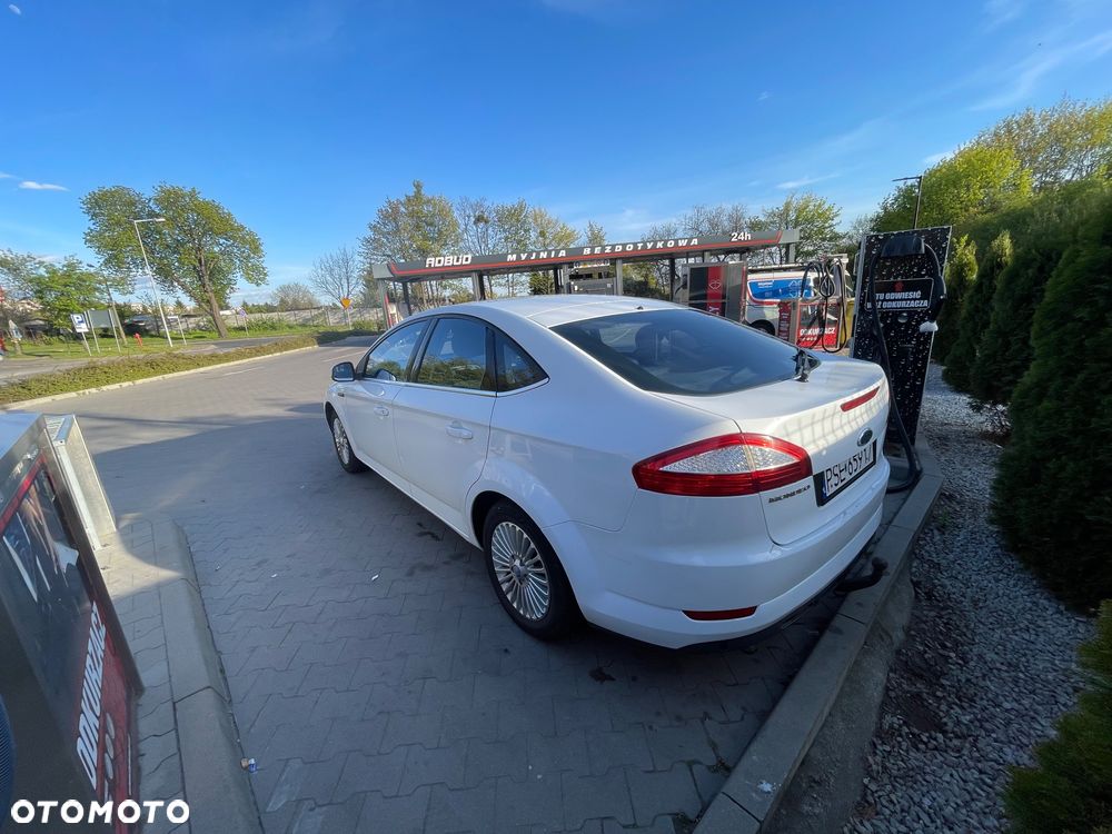 Ford Mondeo - 4