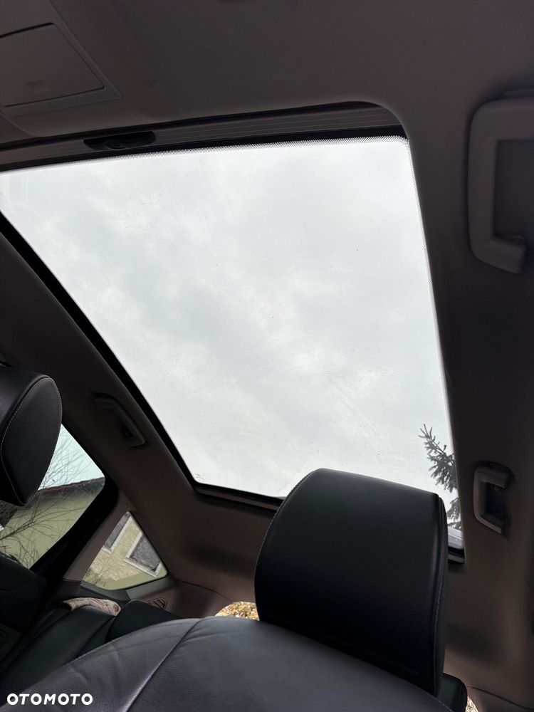 Ford Kuga 2.0 TDCi 4x4 Titanium - 8