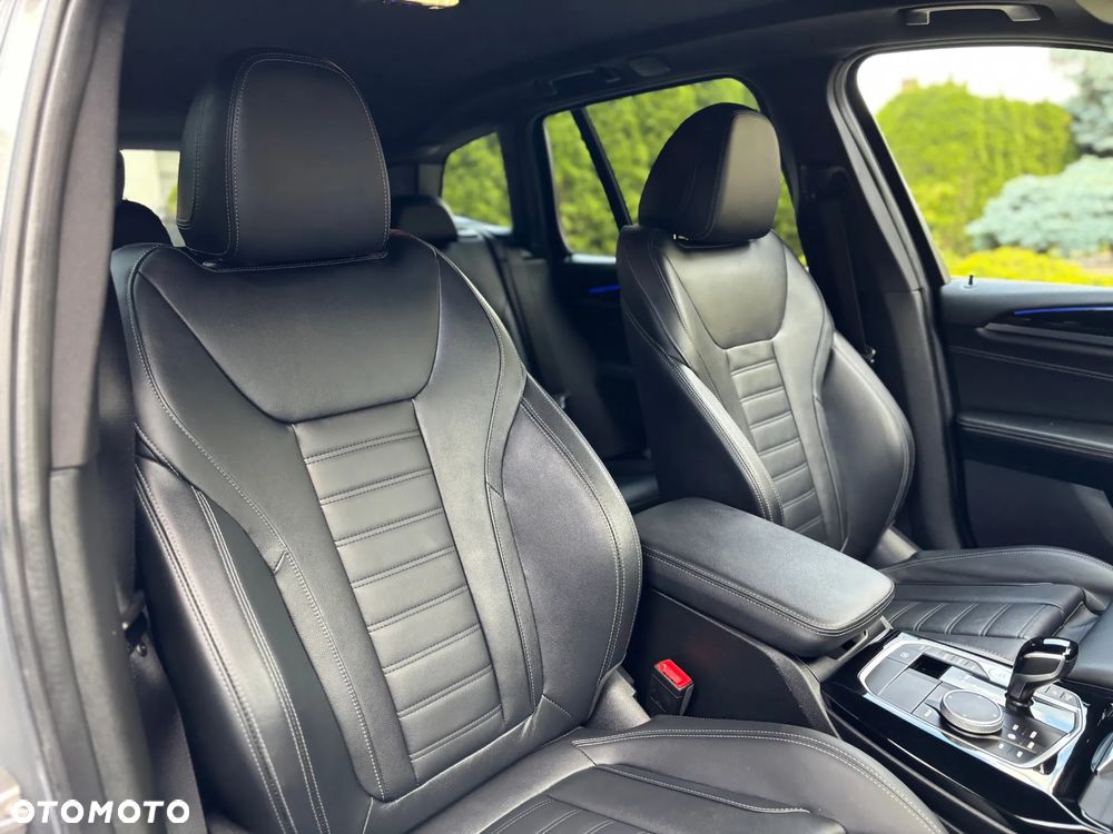 BMW X3 sDrive18d Advantage sport - 13