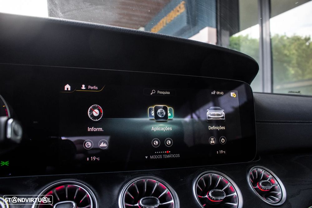 Mercedes-Benz E 220 d AMG Line Aut. - 40