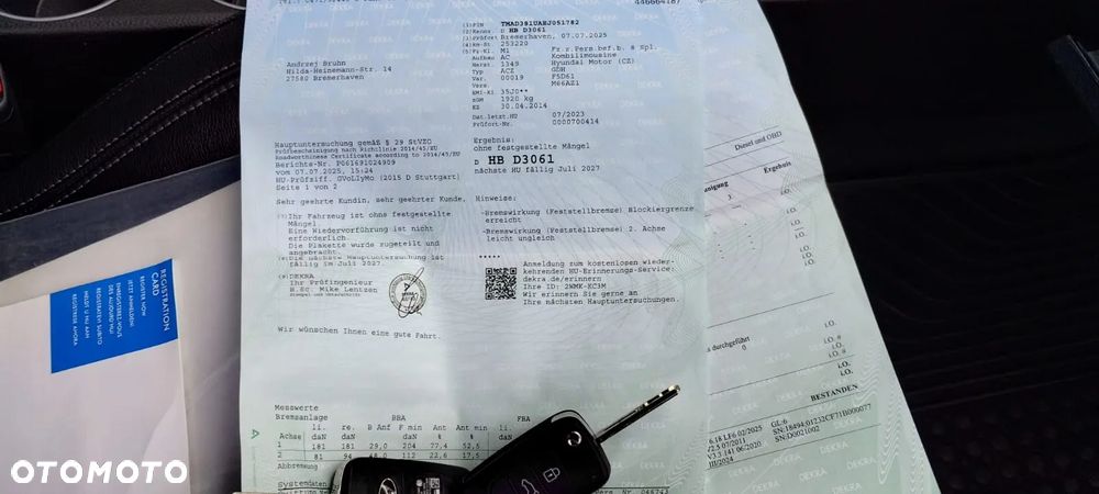 Hyundai i30 1.6 D Premiere Luxury - 40