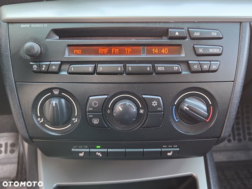 BMW Seria 1 118i - 19